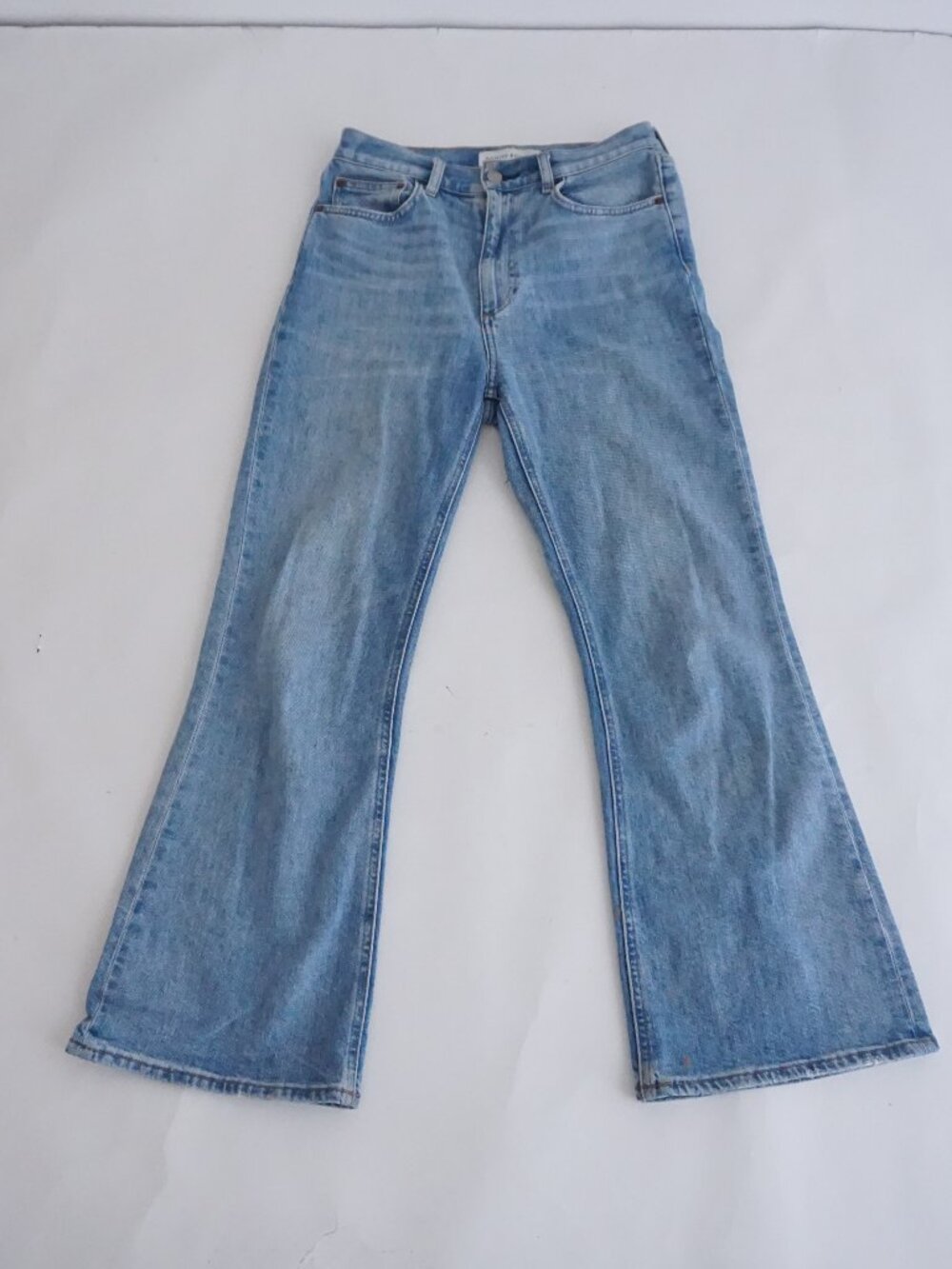 Aritzia Denim Forum Medium Blue Faded Wash Twiggy High Rise Flare Leg Jeans 27